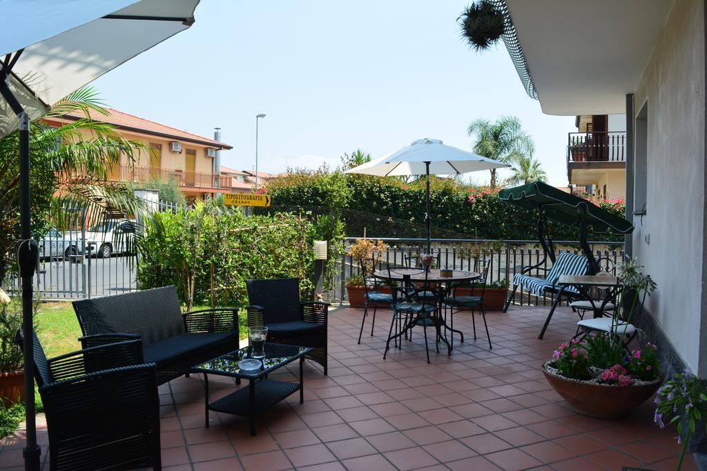 B&B Casa Di Mari Aci SantʼAntonio Eksteriør billede