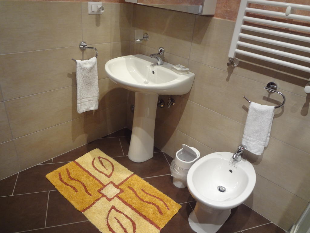 B&B Casa Di Mari Aci SantʼAntonio Værelse billede